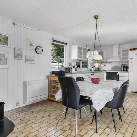 Edeltraud - 100m From The Sea By Interhome Feriehus